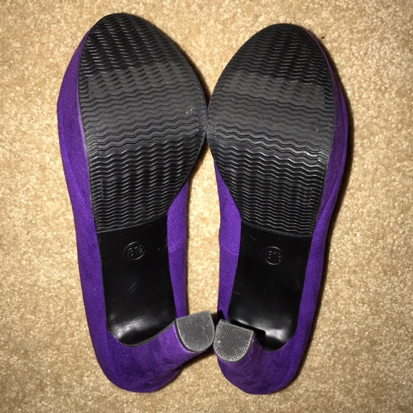 Purple heels - Picture 3 of 8